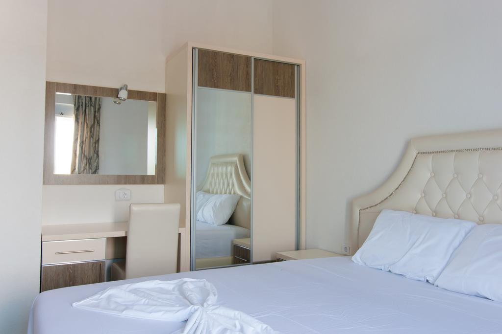 A3 Apartments Ülgün Dış mekan fotoğraf