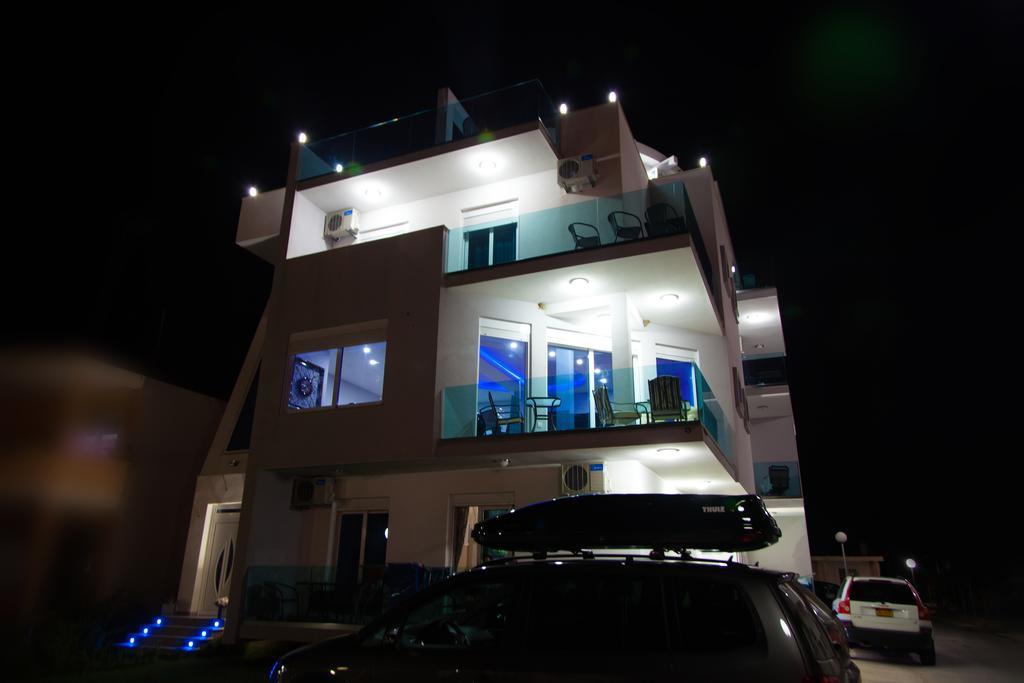 A3 Apartments Ülgün Dış mekan fotoğraf
